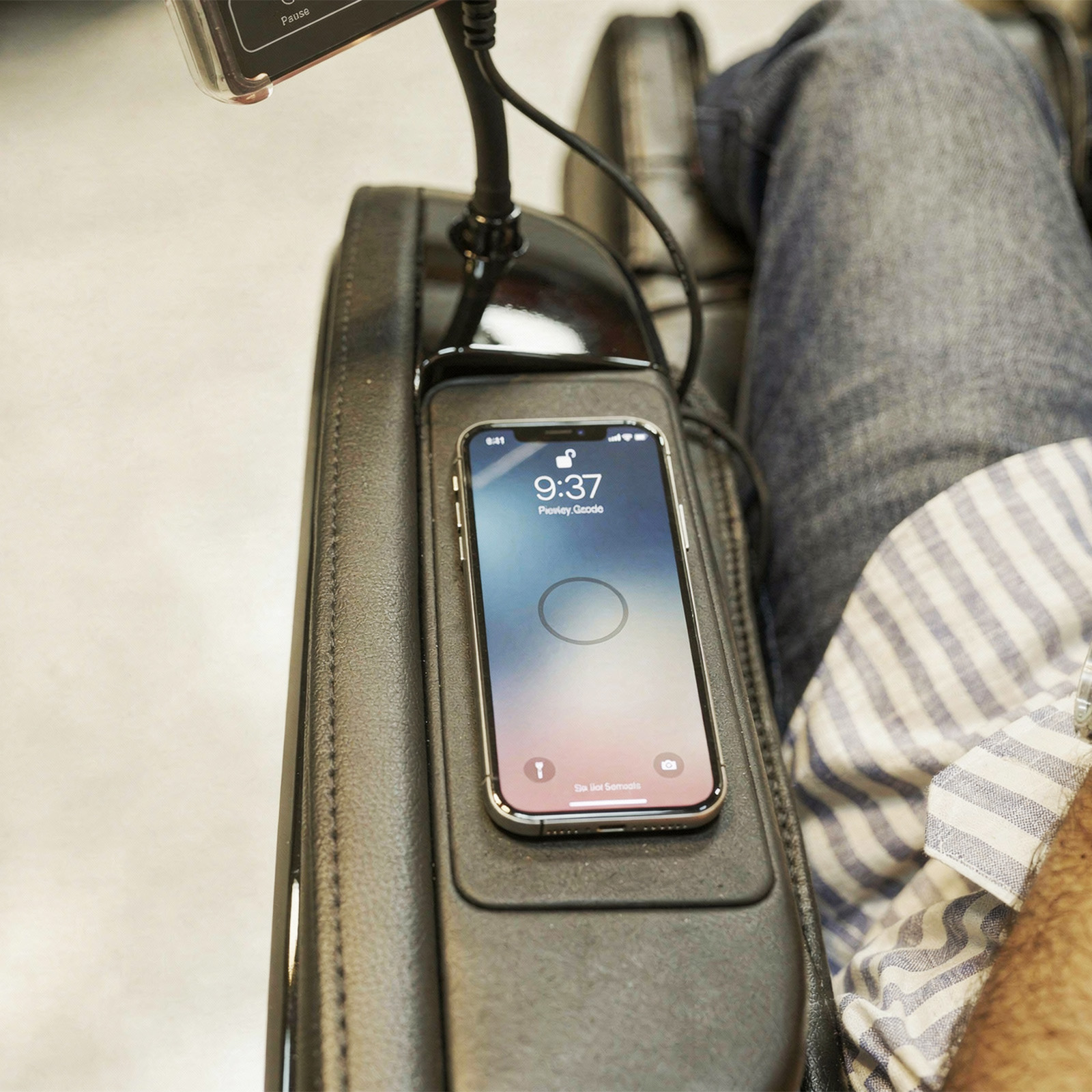 Mobile app control for massage chair